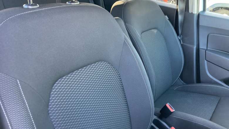 Dacia Duster 1.3 TCe 130 Comfort 5dr Petrol Estate